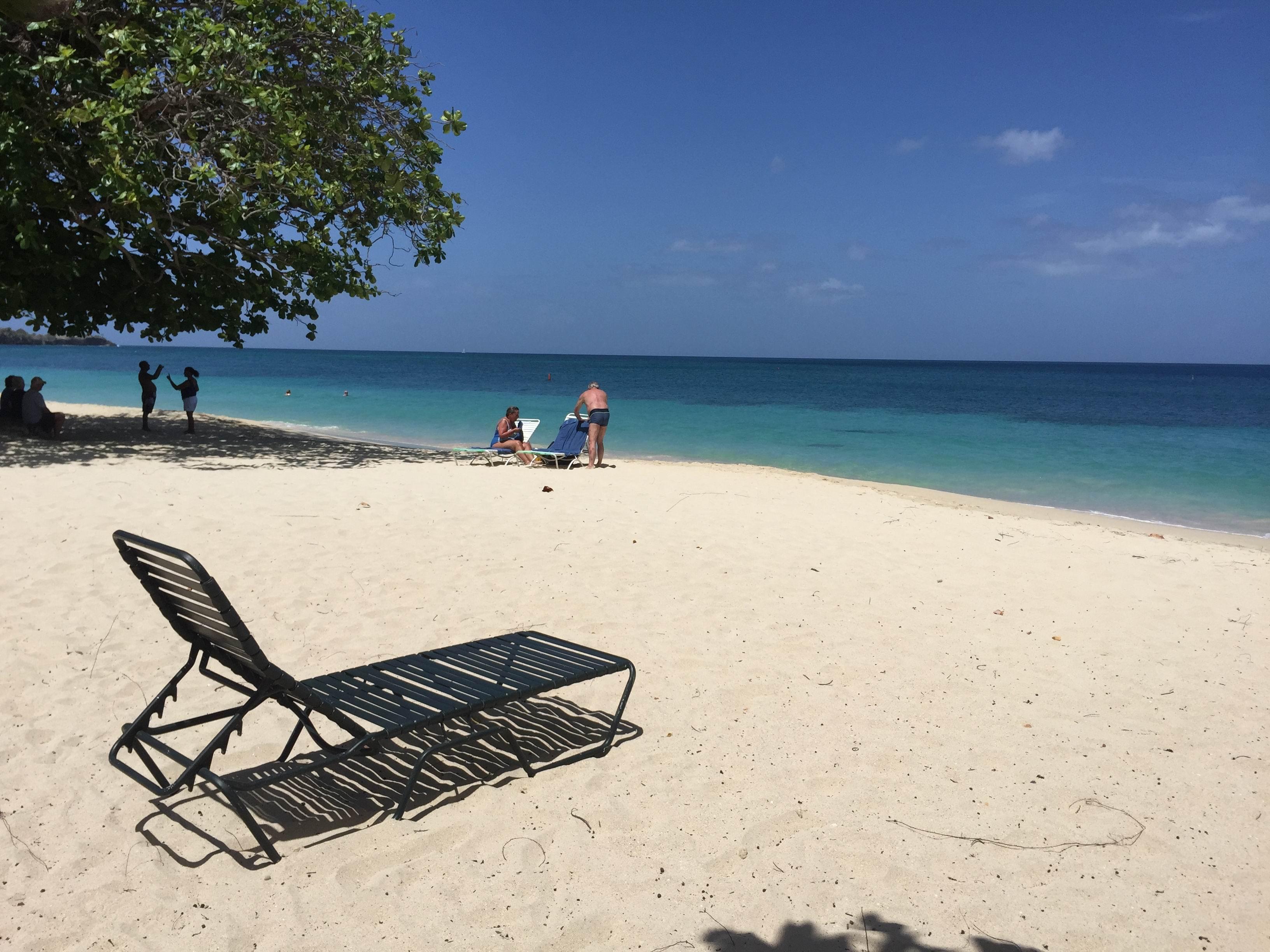 Allamanda Beach Resort Grand Anse Buitenkant foto